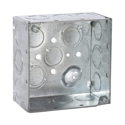 Caja Cuadrada Galvanizada  de 4″ x 4″, profundidad de 2 1/8″. Cuenta con 10 KO de 1/2″ y 6 TKO (1/2″ – 3/4″))