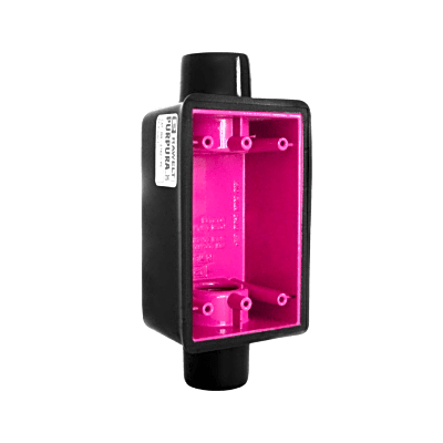 Caja Rectangular de 1/2″/ Con Recubrimiento exterior de PVC e interior Purpura.
